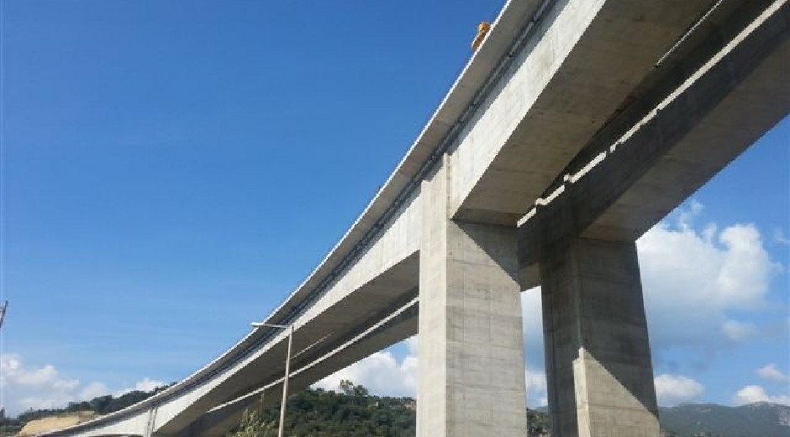Γέφυρα Νέδοντα
